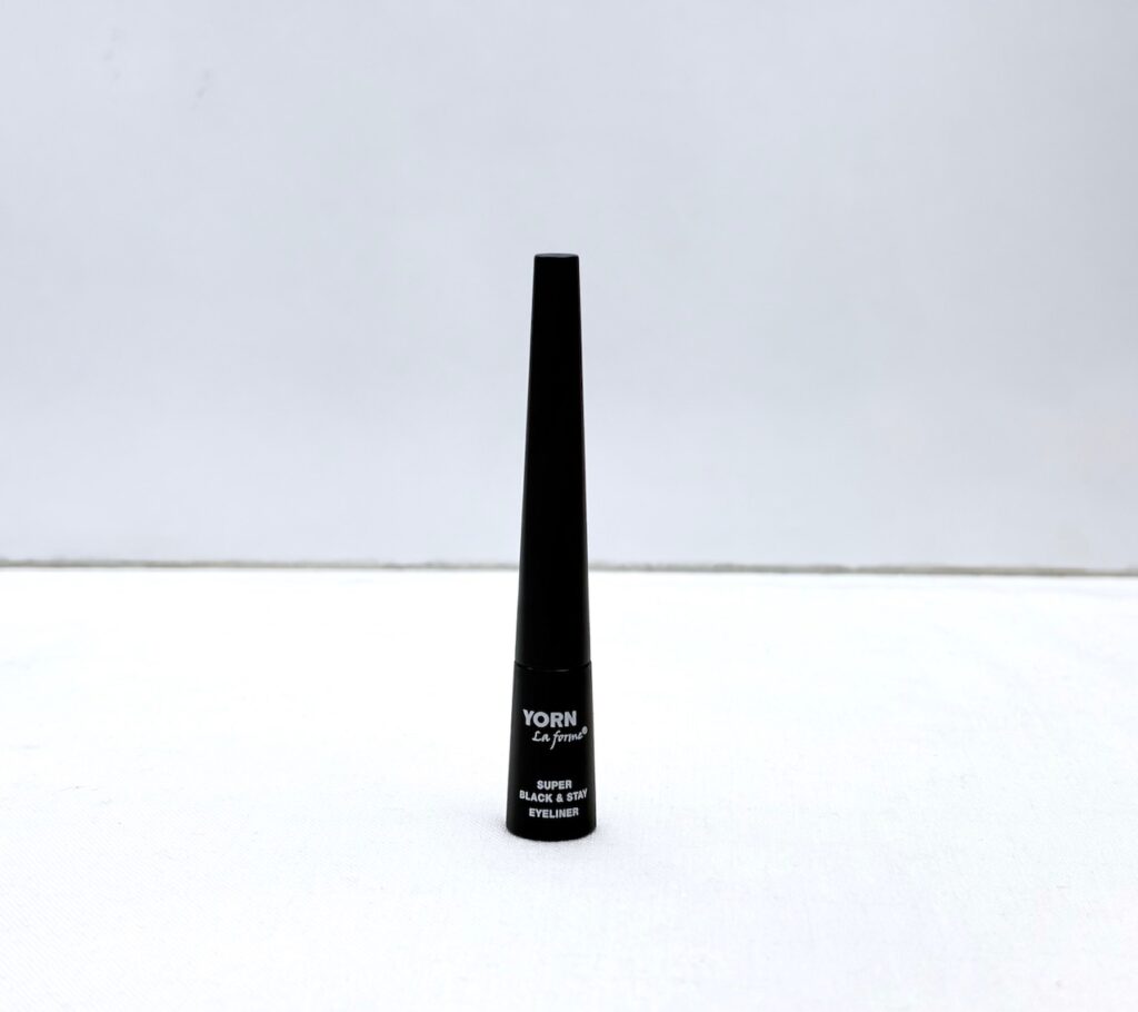 خط چشم یورن YORN Super Black & Stay